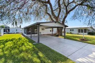 732 Royal Palm Ave, Lady Lake, FL 32159 - Photo 28