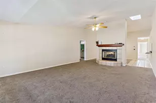 911 Beverly Harbors Dr, Leesburg, FL 34748 - Photo 12