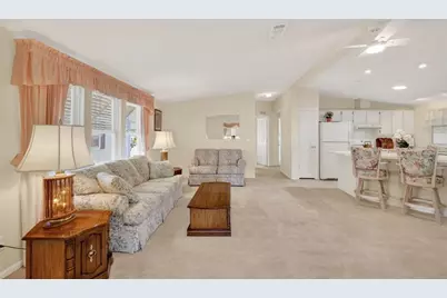 706 Tangerine Drive, Lady Lake, FL 32159 - Photo 2