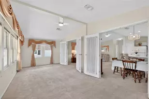 706 Tangerine Dr, Lady Lake, FL 32159 - Photo 4