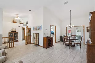 33939 Valencia Dr, Leesburg, FL 34788 - Photo 10