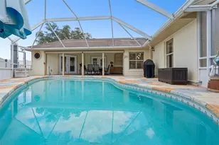33939 Valencia Dr, Leesburg, FL 34788 - Photo 4