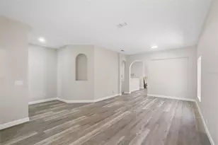 1212 Longville Cir, Tavares, FL 32778 - Photo 10