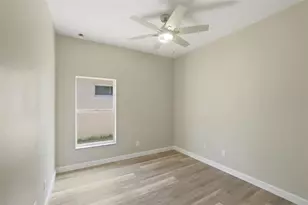 1212 Longville Cir, Tavares, FL 32778 - Photo 26