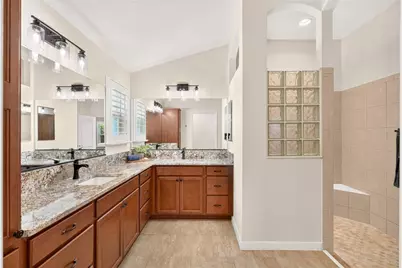 475 Island House Path, The Villages, FL 32163 - Photo 16