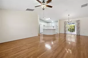 17705 SE 93rd Hawthorne Ave, The Villages, FL 32162 - Photo 6