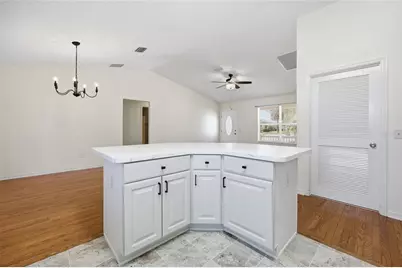 17705 SE 93rd Hawthorne Avenue, The Villages, FL 32162 - Photo 16