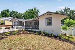 422 W 11th Ave, Mount Dora, FL 32757 - Photo 4