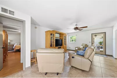 37237 Grays Airport Road, Lady Lake, FL 32159 - Photo 16