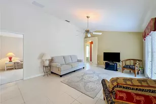 2505 Holly Berry Cir, Clermont, FL 34711 - Photo 32