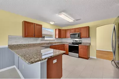 3017 Batally Court, The Villages, FL 32162 - Photo 6