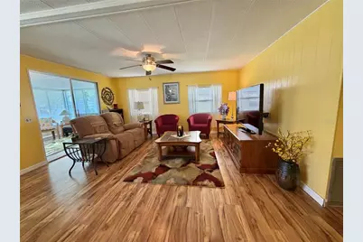 126 Chestnut Street, Leesburg, FL 34748 - Photo 2