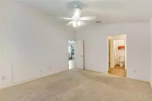 1806 Queensbury Terrace, The Villages, FL 32162 - Photo 16