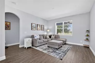 23626 Valderama Ln, Sorrento, FL 32776 - Photo 6
