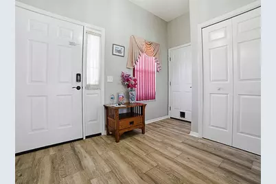 820 Cortez Avenue, The Villages, FL 32159 - Photo 4