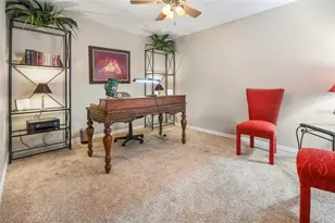 26709 Augusta Springs Cir, Leesburg, FL 34748 - Photo 24