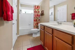 26709 Augusta Springs Cir, Leesburg, FL 34748 - Photo 10