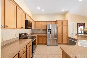 1089 Berg Ct, The Villages, FL 32162 - Photo 16