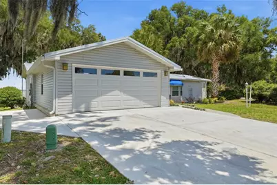 119 Lake Shore Circle, Leesburg, FL 34788 - Photo 2