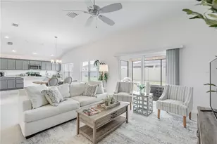 805 Hubbard Loop, The Villages, FL 32163 - Photo 2