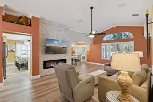 1877 Walden Way, The Villages, FL 32162 - Photo 8