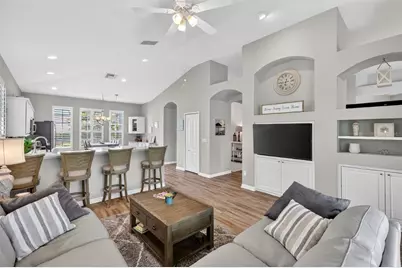 8011 Pine Hollow Drive, Mount Dora, FL 32757 - Photo 12