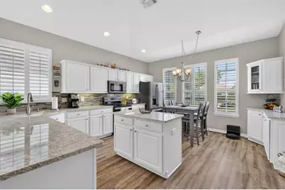 8011 Pine Hollow Drive, Mount Dora, FL 32757 - Photo 16