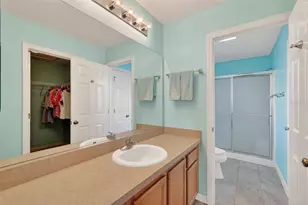 1060 Golden Grove Dr, The Villages, FL 32162 - Photo 20