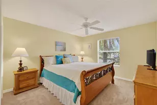 1060 Golden Grove Dr, The Villages, FL 32162 - Photo 24