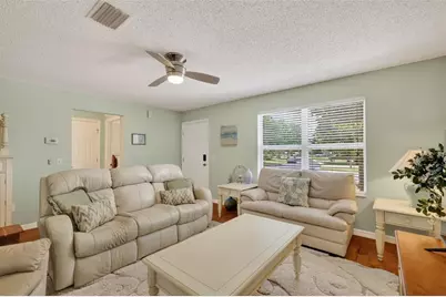 1060 Golden Grove Drive, The Villages, FL 32162 - Photo 16