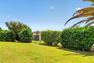 1060 Golden Grove Dr, The Villages, FL 32162 - Photo 32
