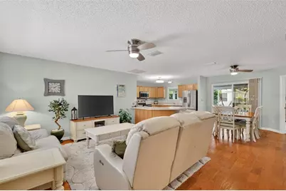 1060 Golden Grove Drive, The Villages, FL 32162 - Photo 12
