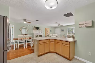 1060 Golden Grove Drive, The Villages, FL 32162 - Photo 10