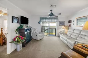 15 Riverview Dr, Fruitland Park, FL 34731 - Photo 6
