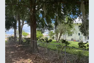 708 E Lemon Avenue, Eustis, FL 32726 - Photo 48