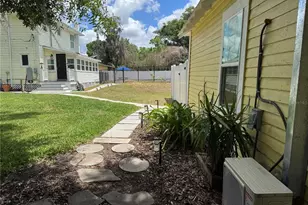 708 E Lemon Ave, Eustis, FL 32726 - Photo 48