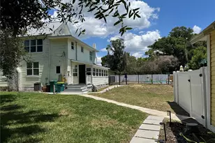 708 E Lemon Ave, Eustis, FL 32726 - Photo 38