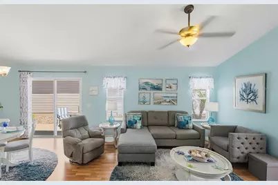 871 Amber Court, The Villages, FL 32163 - Photo 6