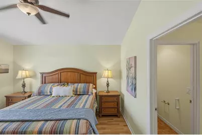 871 Amber Court, The Villages, FL 32163 - Photo 8