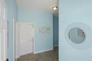871 Amber Ct, The Villages, FL 32163 - Photo 4