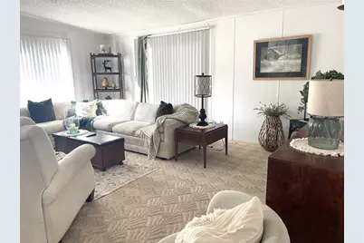 312 S Timber Trl, Wildwood, FL 34785 - Photo 10
