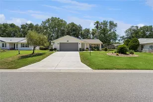 27211 Racquet Cir, Leesburg, FL 34748 - Photo 2