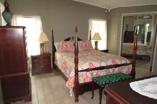 1014 Dustin Dr, Lady Lake, FL 32159 - Photo 8