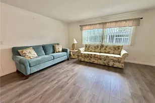 115 Bougainvillea Dr, Leesburg, FL 34748 - Photo 4