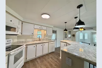 115 Bougainvillea Drive, Leesburg, FL 34748 - Photo 20