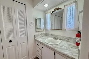 115 Bougainvillea Dr, Leesburg, FL 34748 - Photo 36