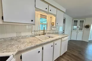 115 Bougainvillea Dr, Leesburg, FL 34748 - Photo 16