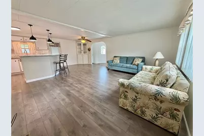 115 Bougainvillea Drive, Leesburg, FL 34748 - Photo 2