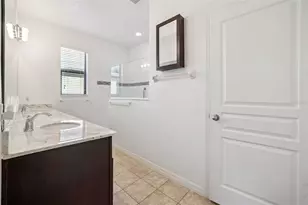 9131 Chandler Dr, Groveland, FL 34736 - Photo 32