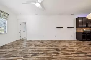 9131 Chandler Dr, Groveland, FL 34736 - Photo 12